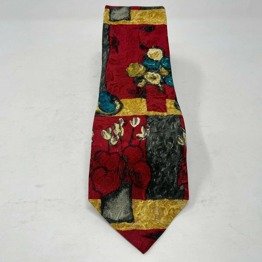 Ermenegildo Zegna 100% Silk Men's Neck Tie Floral & Geometric Red Z-792-200